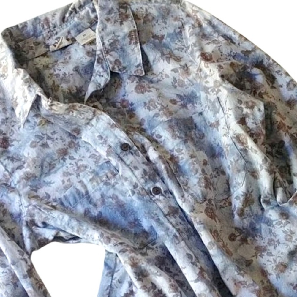 Summery Sky Soft Shirt - Picture 3 of 9